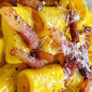 Rigatoni alla carbonara