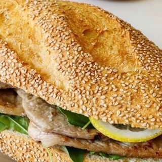 Panino con carne panata