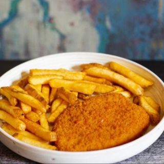 Cotoletta viennese con patatine fritte