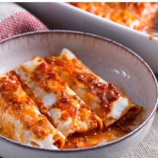 Cannelloni ragù