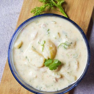Aloo raita