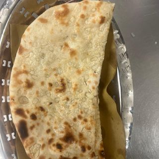 Garlic naan