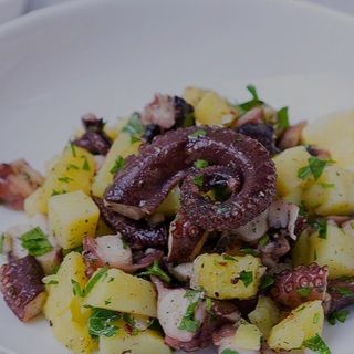 Insalata di polpo con olive taggiasche