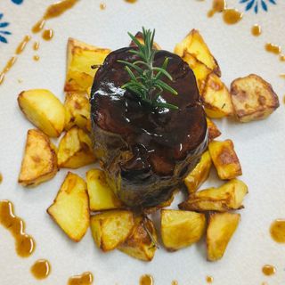 Filetto di manzo con patate al forno