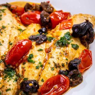 Spigola alla mediterranea