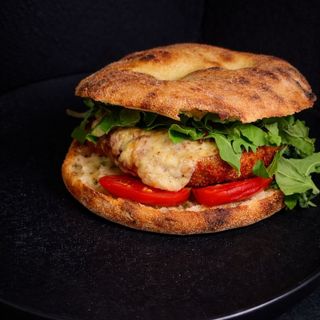 Hamburger di pollo con provola 180 g circa