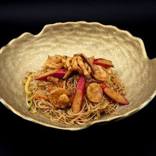 Spaghetti Di Riso Curry E Frutti Di Mare