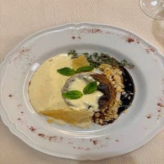 Sformato di zucca su crema di parmigiano