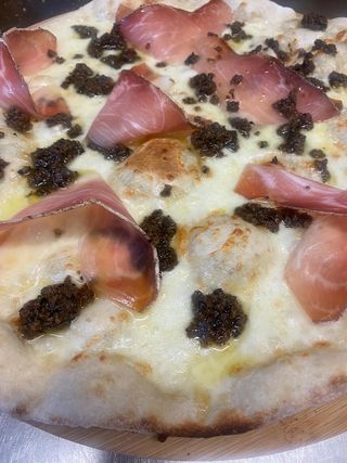 Tartufo e pancetta affumicatoa