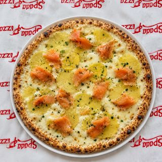 Patate e salmone al piatto
