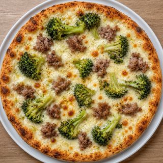 Broccoli e salsiccia al piatto