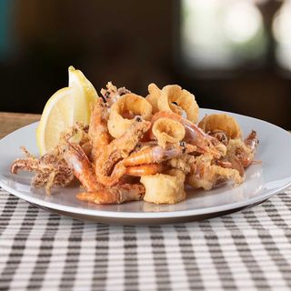 Frittura calamari e gamberi