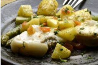 Coda di rospo con hummus di ceci, patate arrosto,carote