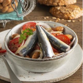 Sardoncini in guazzetto di pendolini e capperi con patate