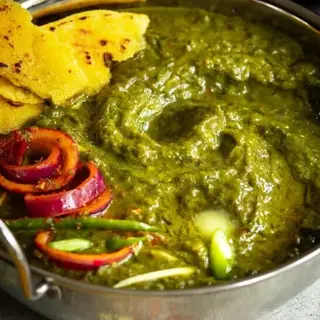 Saag piato