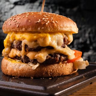 Triple cheese burger menù