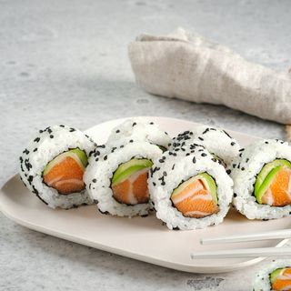 48 Spicy tuna