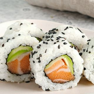 59 Futomaki sake