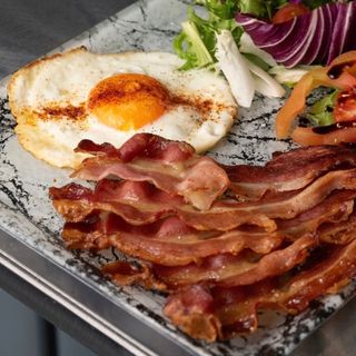 Bacon & egg
