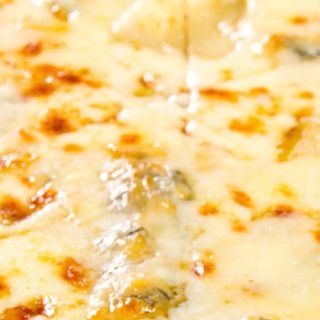 Focaccia aglio e mozzarella