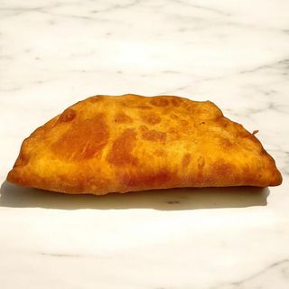 Panzerotto Prosciutto cotto, funghi e salamino.