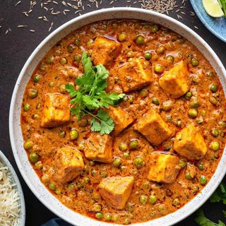 Matar paneer