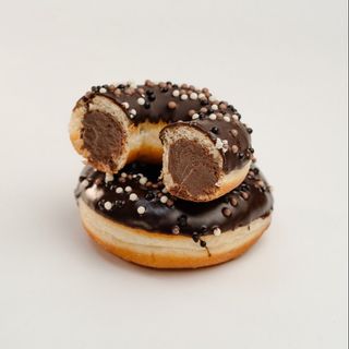 Три шоколада донат