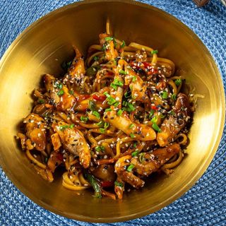 Удон с курицей (350г)