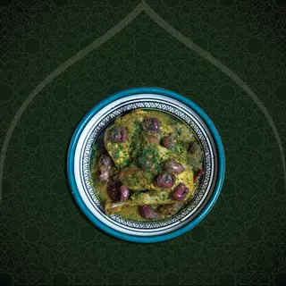 Tajine de poulet au citron confit et olives