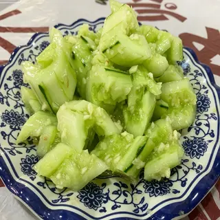 Salata krastavac，拍黄瓜