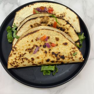 Chicken Tacos (2Pcs)