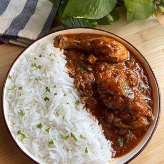White rice and chicken curry