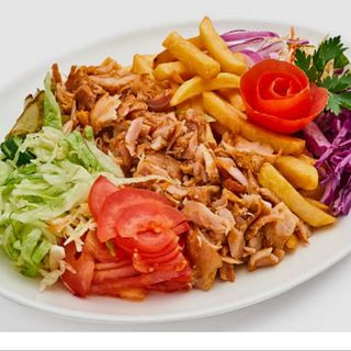 Danie Na Talerzu Z Frytkami