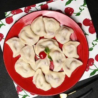 Pierogi z Wiśnią mrożone 1 szt