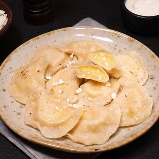 Pierogi z ziemniakami i serem