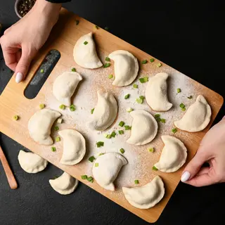 Pierogi z bryndzą mrożone 1 szt