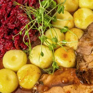 Kluski z sosem