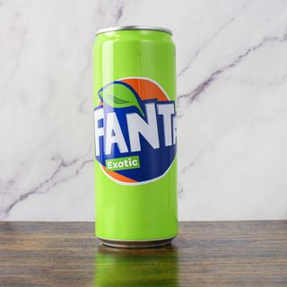 Fanta owoce tropikalne 0,33l