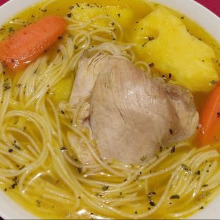 Caldo de pollo
