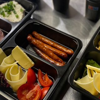 Frankfurterki grillowane