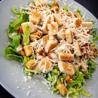 Sałatka „cezar”