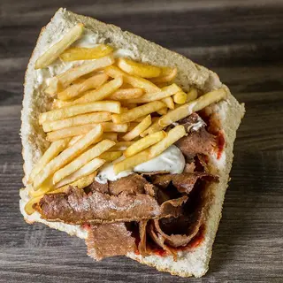 Kebab bułka duży z frytkami