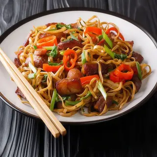 SCHEZWAN VEG NOODLES