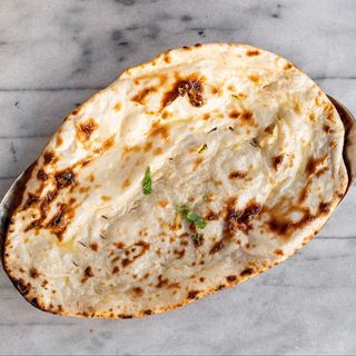 Garlic naan