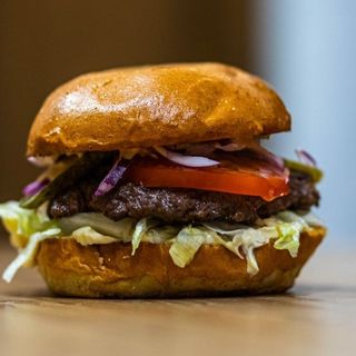 Cheezy Burger