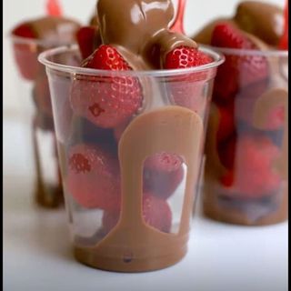 Copo de morangos 