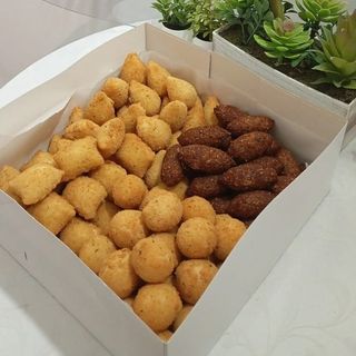 Kit Salgadinho Misto 25 Uni