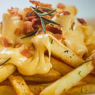 Batata frita queijo e bacon