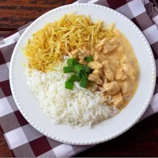 Strogonoff de Frango