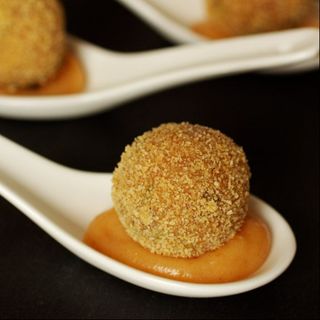 Croquetes de Alheira com Mostarda de Mel